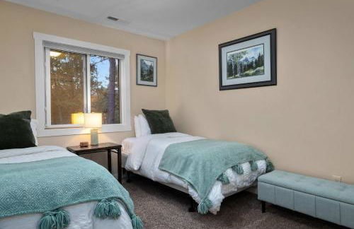 Eagles Nest - Hot Tub & Lake Views - Foto 21