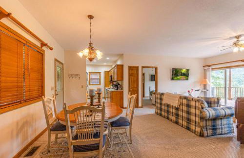 Condo with Stunning Mountain and 6th Green views near Harrahs Cherokee Bryson City - Foto 15