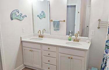 Coastal Dreaming - Beach Retreat - Foto 36