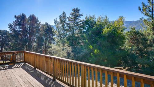 Mountain-View Haven with Deck in Pine Mountain Club - Foto 2