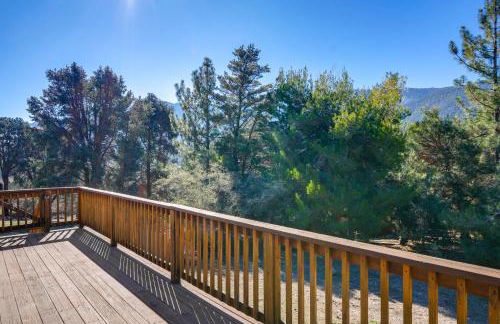 Mountain-View Haven with Deck in Pine Mountain Club - Foto 2