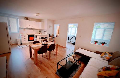 Live & Stay at JAZZ apartment - Photo 10