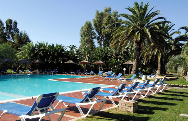 Classical Residence Baia Delle Palme 2 Bedroom Sleeps 6 Trillo 6 - Foto 9