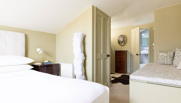 Hemingford Road IV by Onefinestay - Photo 2, Chambre