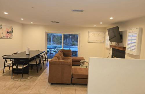 4 Bedroom West Hills Charmer with Pool and Jacuzzi - Foto 4