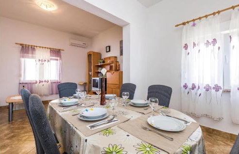 Cozy Apartment In Lukovo Sugarje - Foto 6