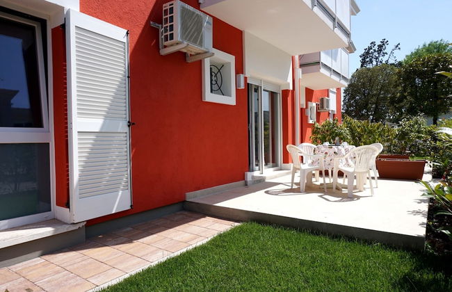 Apartment With Private Garden - Foto 1