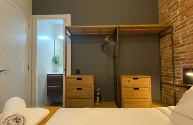 Cosy Urban Oasis 1BD in Poble Sec By Myrentalhost - Photo 4