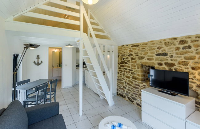 Peaceful Holiday Home in Plouguin With Indoor Pool - Foto 83