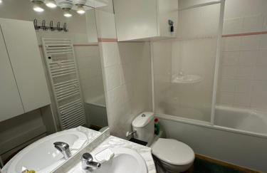 Appart T2 Cosy vue panoramique Lac & Montagnes - Foto 14