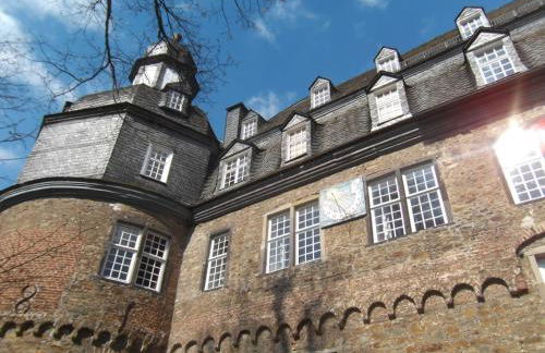 Cozy Apartment with Private Garden in Nisterau - Foto 24