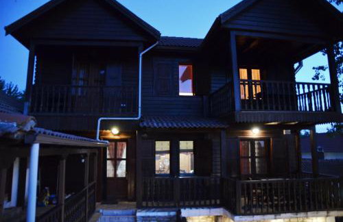 WOODEN IN WOODS - Photo 15