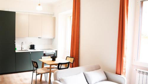 Domina Apartments Rome - Termini Esquilino - Foto 4, stove