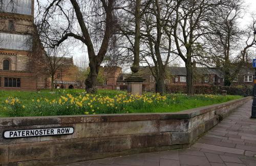 The Sawmills, Carlisle - Spacious 4 Bedroom Family House - Free WiFi - & Parking - Walk to Carlisle Castle - Foto 67