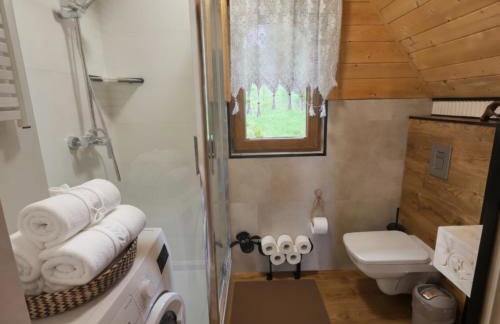 Góralska Chatka 2 Highland Cottage - Split AC, Jacuzzi, Sauna, Private parking, Mountains View, Garden, Zakopane - Photo 11