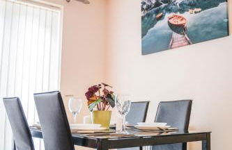 Serviced 4 Beds Contractors Accommodation in Sheffield 3 Parking Spaces - Photo 4