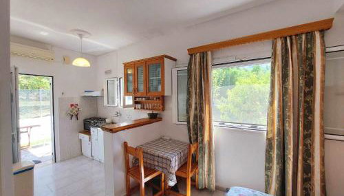 Villa Eleni (Studio 2) Fully equiped, near the sea - Foto 3