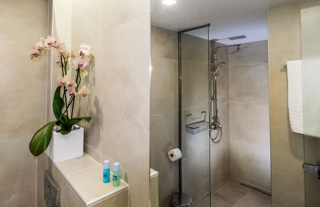 Ilios Hotel - Photo 19