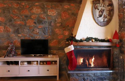 Παραδοσιακή μεζονέτα στον Π.Άγιο Αθανάσιο - Foto 3