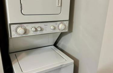 Jungle House Columbus Downtown Free Parking Sleeps 8 - Near Convention Center & Nationwide Arena - 2BR Short North Luxury Home - Over 5,800 Five Star Stays - Foto 30