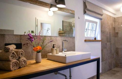 Oasis Of Peace Near The Lake - Foto 19