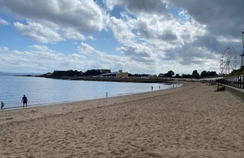 Burnt Island 2 bed apartment with stunning views - Foto 26