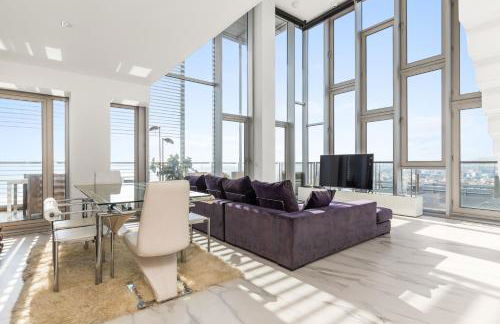 Penthouse With The Best Views! - Photo 13