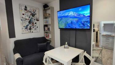 Apartamento céntrico y Acogedor - Photo 2