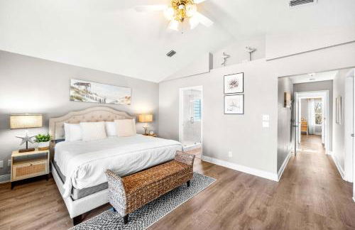 Andrea's Island - PET FRIENDLY - BEACH SERVICE-SLEEPS12!! - Foto 31