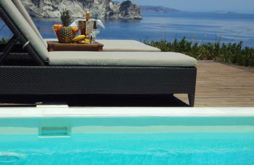 Exensian Villas & Suites - Photo 32