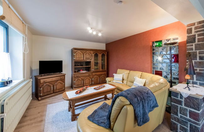 Holiday Home in Bullingen With Garden - Photo 14