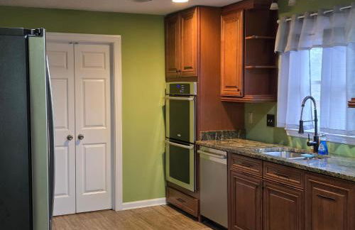 6BR in Suburban area close to Freeway and Galeria - Foto 55