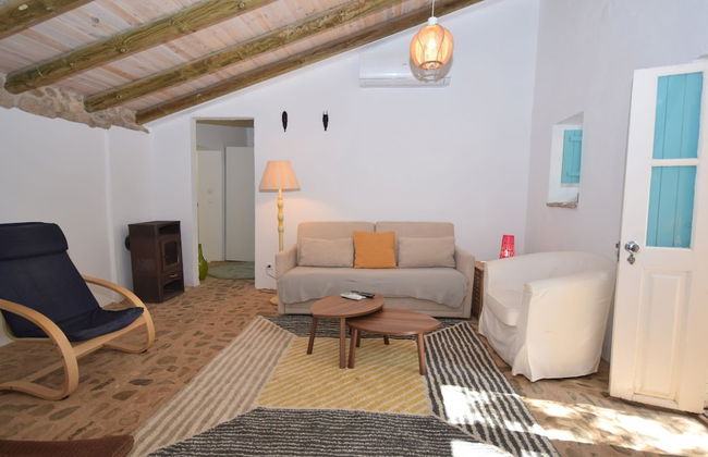 Elegant Loule Mansion With Pool - Photo 12