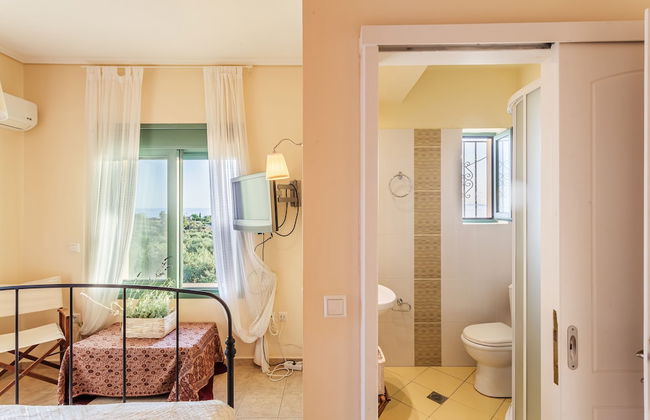 Lavender Garden Retreat - Secluded Seaside Getaway - Foto 12