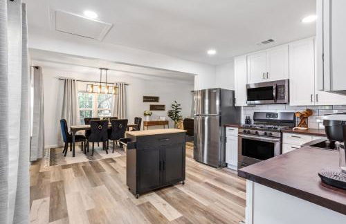 The Craftsman on Clay-Downtown-4 Blocks to Silos-Hot Tub and Cowboy Pool - Foto 11