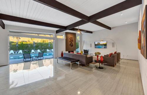 4BR MidCentury Alexander Home in Vista Las Palmas - Foto 24