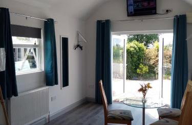 Up on the hill - Foto 8