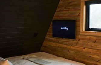 Modern A-frame w/ hot tub + view - Foto 47