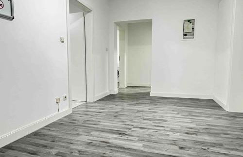 SWF111 - Komfortable Monteurwohnung Übergangswohnung - Foto 3