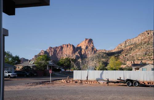 So Zion Painted Desert-4Bed, 3Bath, Hot Tub, Deck - Foto 17