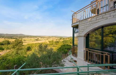 Awesome Home In Mirlovic Polje - Foto 20