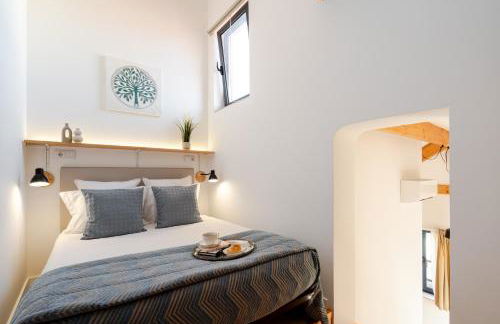 Authentic Studio with Terrace by HostWise - Foto 58