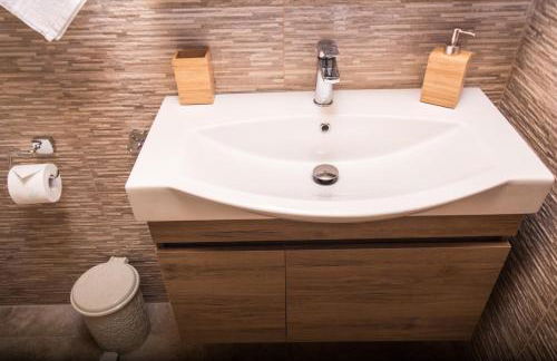 Golden Attic - Foto 26