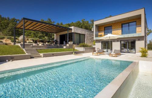 Villa Ox in Central Istria for 14 persons with 56 m2 heated pool, kids playground & large garden - Foto 40