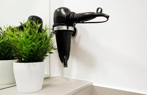 SC 03 by ROCKCHAIR Apartments l SUPERHOST Status l 2 Bedrooms Boxspringbeds Balcony Elevator - Cozy Family & Business Flair welcomes you! - Foto 9