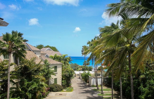 Ocean views apt with shared rooftop pool: Beacon Hill Surf by BSL Rentals - Foto 24