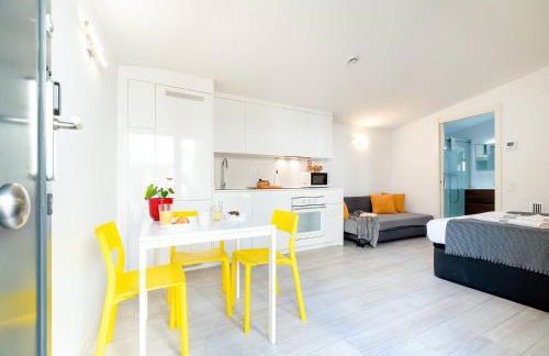 Castell Beach Aparthotel - Photo 37