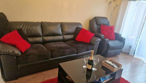 Cosy Two-Bedroom house with study room in a good location in Brentry - Foto 3