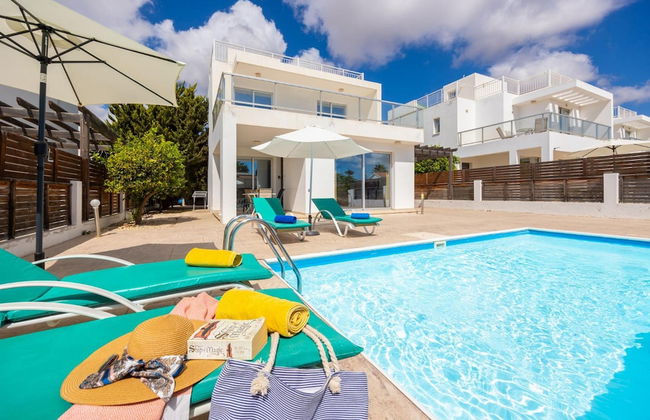 Villa Coral Bay 7 in Peyia - Foto 1