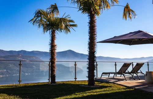 MIA ISOLA with lake view, garden and swimming pool - Photo 21